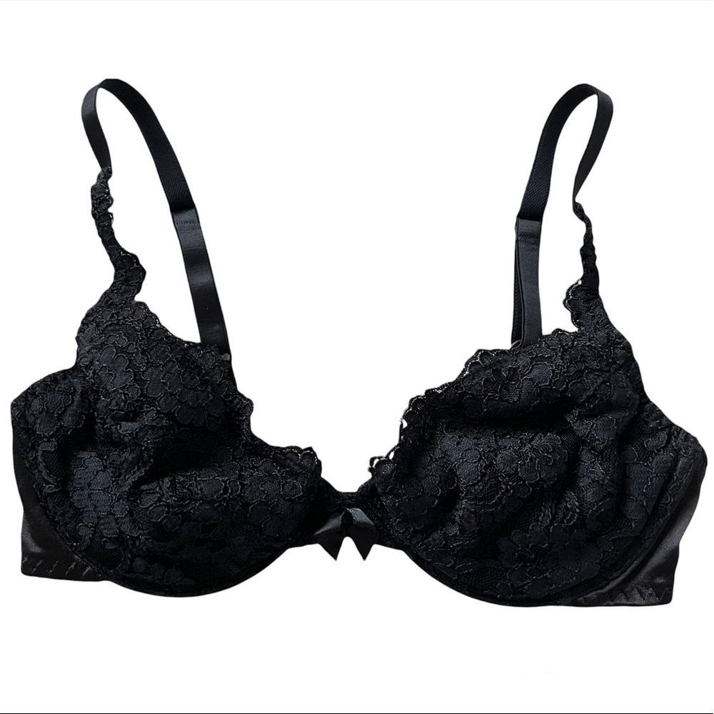Vintage Victoria’s Secret Gold Label Black Floral Lace Bra